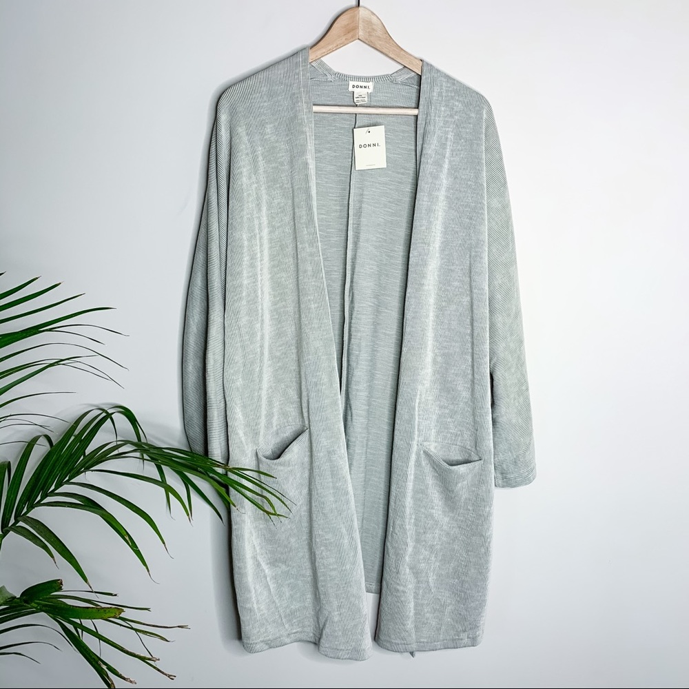 NWT DONNI POCKET CARDIGAN
